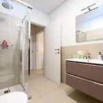 Magic Deluxe - Free Parking Апартаменты *