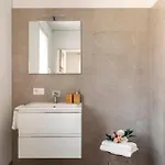 Magic Deluxe - Free Parking *