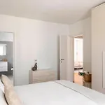 Magic Deluxe - Free Parking Апартаменты