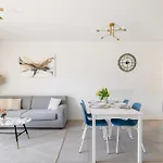 Magic Deluxe - Free Parking Апартаменты *