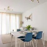 Апартаменты Magic Deluxe - Free Parking