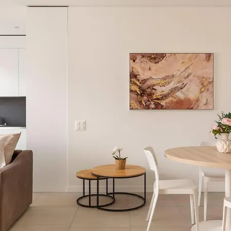 Magic Deluxe - Free Parking Apartmán