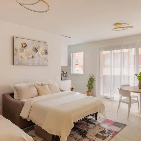 Magic Deluxe - Free Parking Apartment Lugano