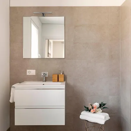 Magic Deluxe - Free Parking *