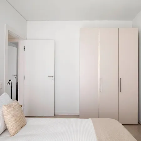 Magic Deluxe - Free Parking *