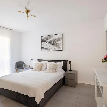 Magic Deluxe - Free Parking Apartment *