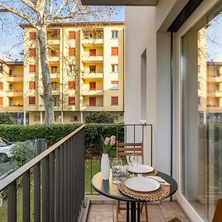 Magic Deluxe - Free Parking Apartmán *