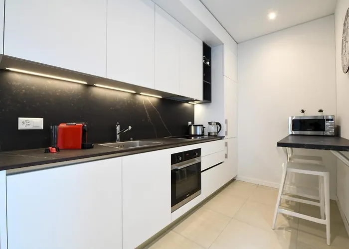 Magic Deluxe - Free Parking Lugano