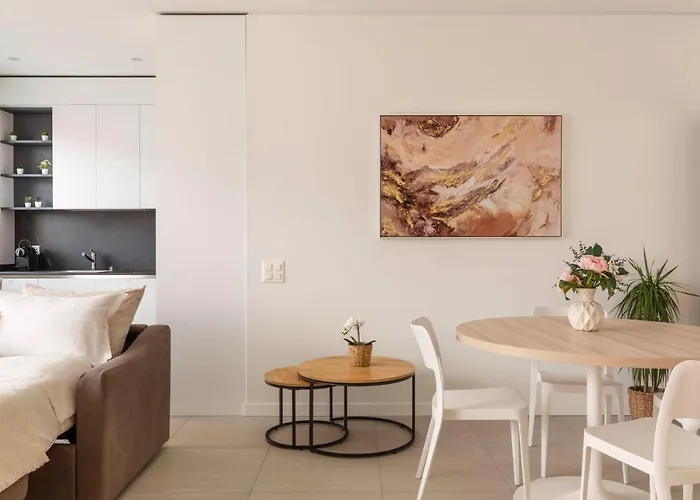 Magic Deluxe - Free Parking Apartment