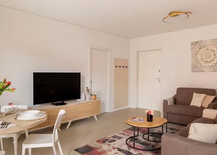 Magic Deluxe - Free Parking Apartment