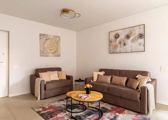 Magic Deluxe - Free Parking *