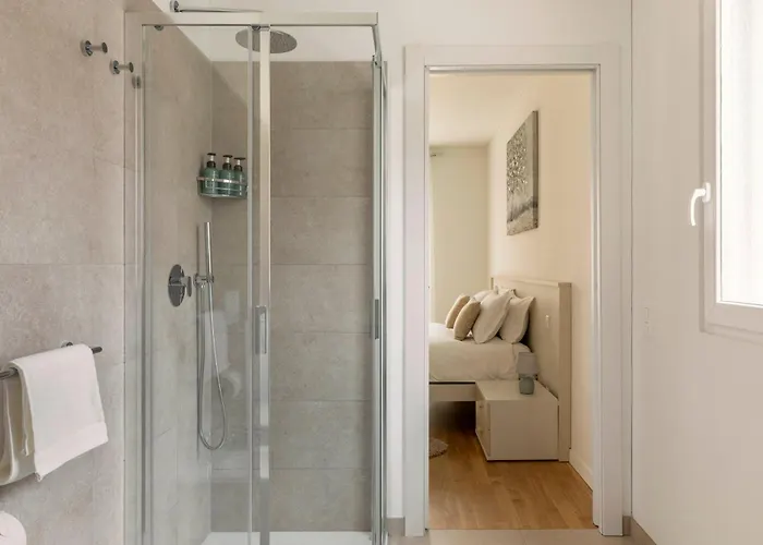 Magic Deluxe - Free Parking Lugano