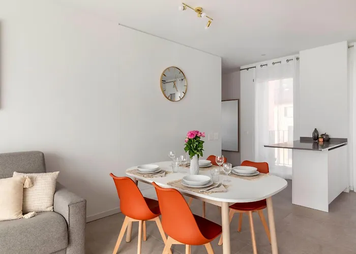 Magic Deluxe - Free Parking Apartment *