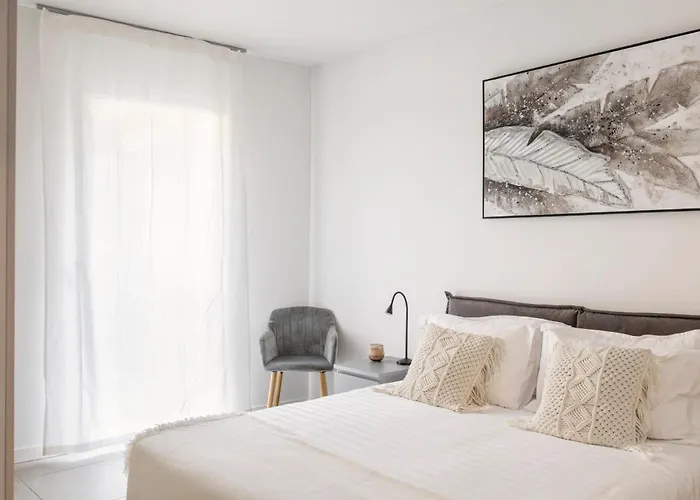 Magic Deluxe - Free Parking Apartment