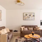 Magic Deluxe - Free Parking Apartment Lugano