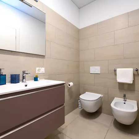 Magic Deluxe - Free Parking Lugano