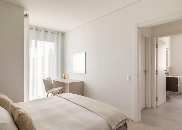 Magic Deluxe - Free Parking Lugano