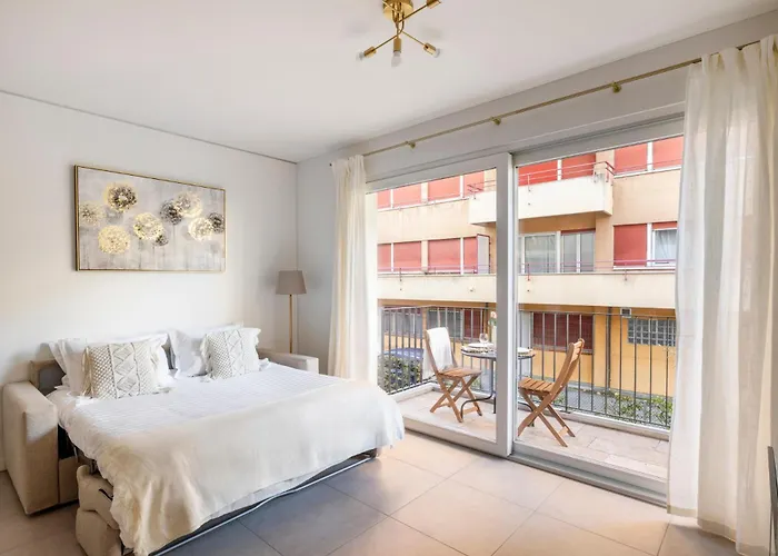 Magic Deluxe - Free Parking Lugano